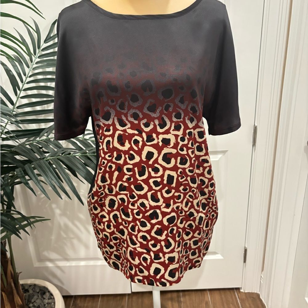 Gucci silk red black leopard t shirt size M